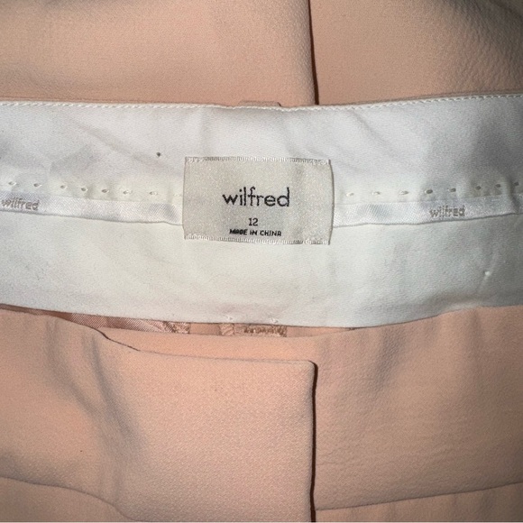 Wilfred Effortless 5” Short in Coral Blush - Picture 9 of 9